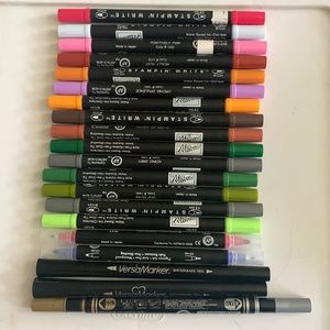 17 Stampin’ Write, 2 free Versa markers and free Gold & Silver Zig Painty.